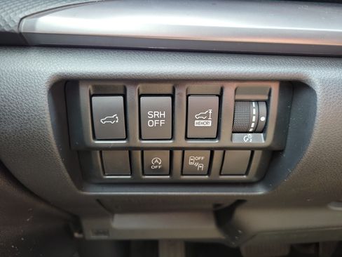 Used 2021 Subaru Forester Premium w/ Popular Package #1 AWD/4WD image 28