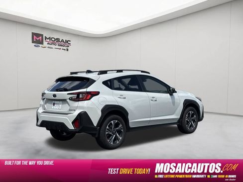 Used 2024 Subaru Crosstrek 2.0i Premium AWD/4WD image 7