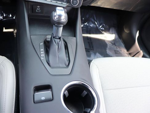 Used 2026 Ford Mustang Premium RWD image 34