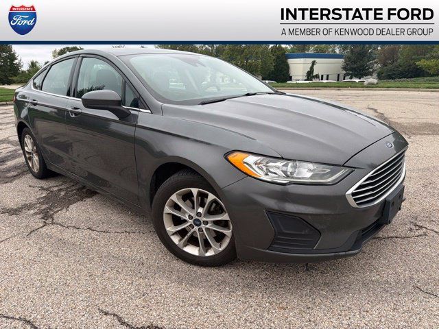 Used 2020 Ford Fusion SE FWD image 1