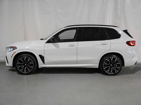 Used 2022 BMW X5 M w/ Competition Package 2 AWD/4WD image 2