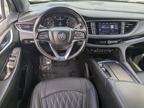 Used 2023 Buick Enclave Avenir w/ Avenir Technology Package image 19