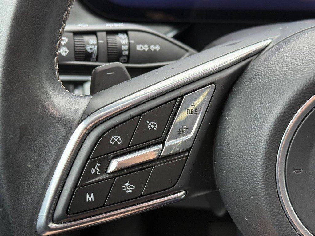 Used 2024 Buick Envision Preferred AWD/4WD image 14