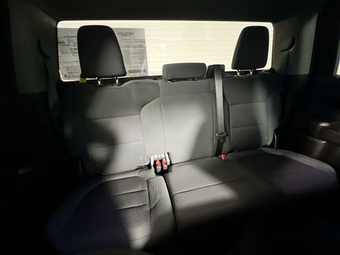 Used 2022 Chevrolet Silverado 1500 Custom image 32