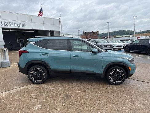 New 2026 Kia Seltos SX w/ SX Sunroof Package image 8