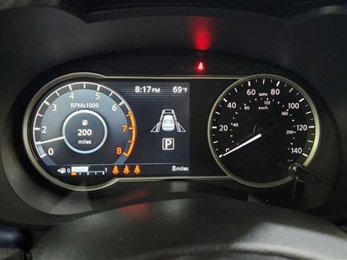 Certified 2025 Nissan Versa SV w/ Trunk Package image 33