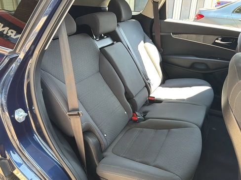 Used 2016 Kia Sorento AWD w/ LX Convenience Package image 25