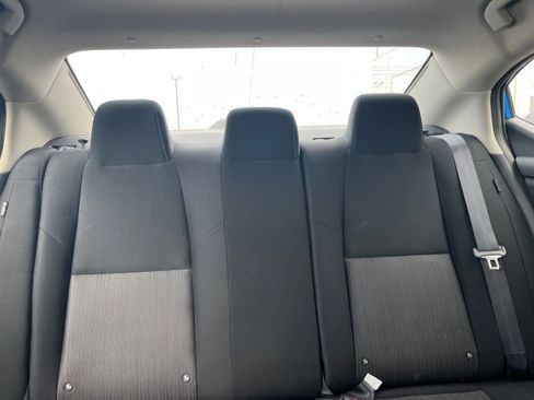 Used 2025 Nissan Sentra SV image 37