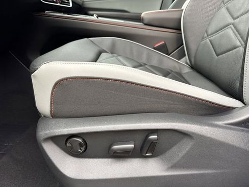 New 2026 Volkswagen Atlas Peak Edition AWD/4WD image 13