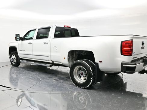 Used 2016 GMC Sierra 3500 Denali w/ Duramax Plus Package image 7