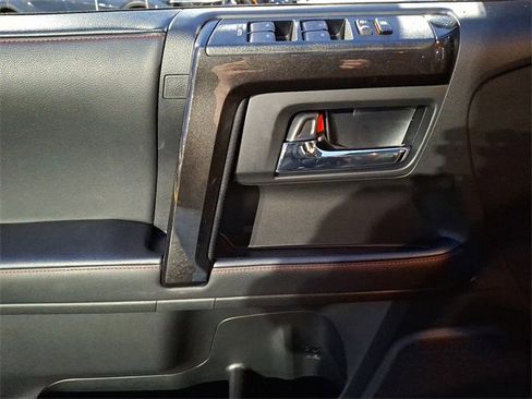 Certified 2024 Toyota 4Runner TRD Off-Road Premium image 20