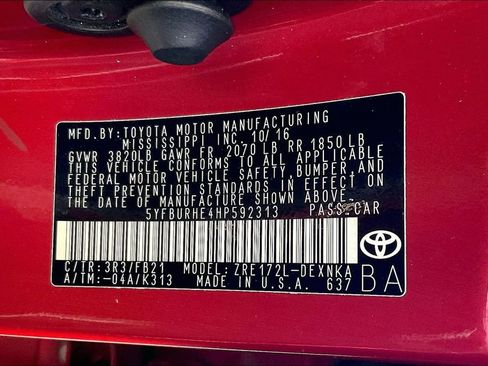 Used 2017 Toyota Corolla LE image 42