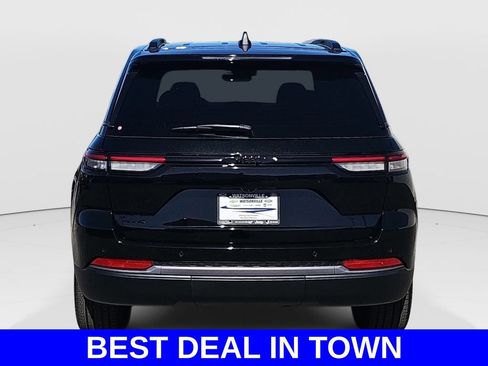 New 2026 Jeep Grand Cherokee Limited w/ Limited Altitude Package AWD/4WD image 4