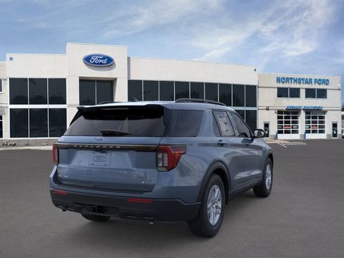 New 2026 Ford Explorer Active image 8