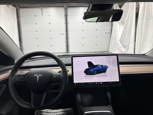 Used 2023 Tesla Model 3 Long Range AWD/4WD image 16
