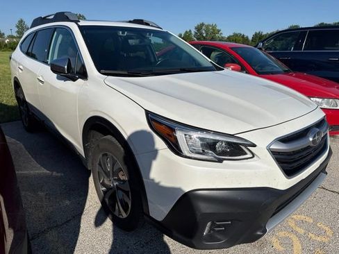 Used 2021 Subaru Outback Touring AWD/4WD image 6