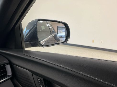 Used 2025 Cadillac CT4 Premium Luxury image 21