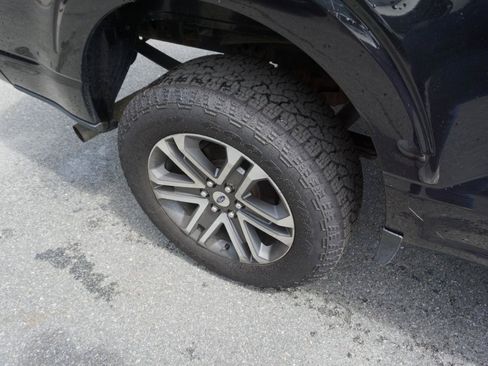 Used 2021 Ford F150 4x4 SuperCab image 16