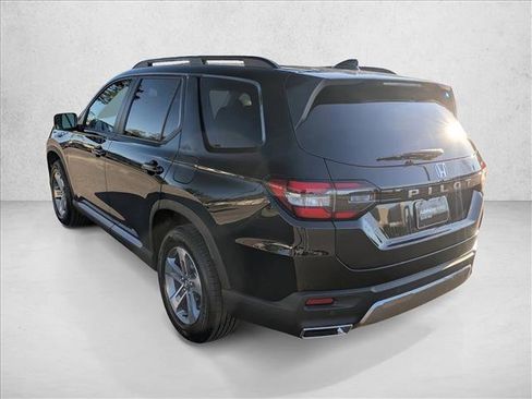 New 2026 Honda Pilot EX-L image 8