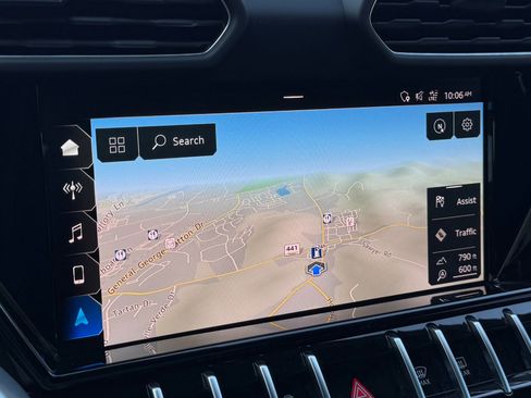 Used 2021 Lamborghini Urus image 65