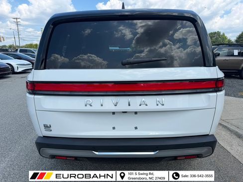 Used 2025 Rivian R1S Adventure AWD/4WD image 4