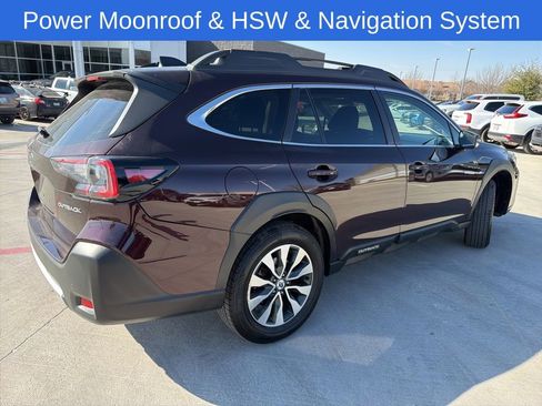 Used 2023 Subaru Outback Limited image 3