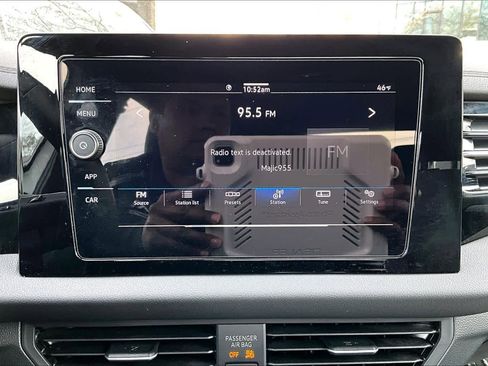 Used 2025 Volkswagen Jetta Sport image 29