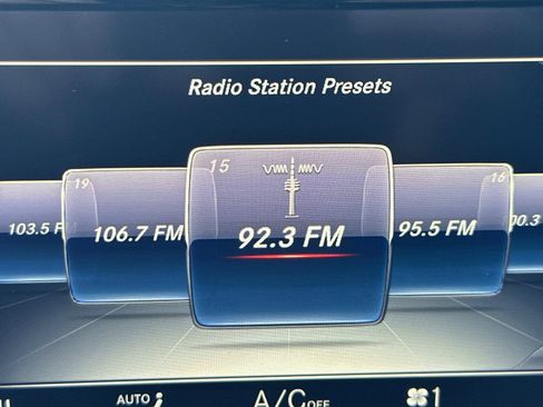 Used 2016 Mercedes-Benz C 300 4MATIC Sedan image 21