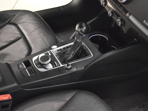 Used 2017 Audi A3 e-tron Premium FWD image 45