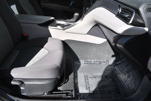Certified 2024 Toyota Camry LE FWD image 25
