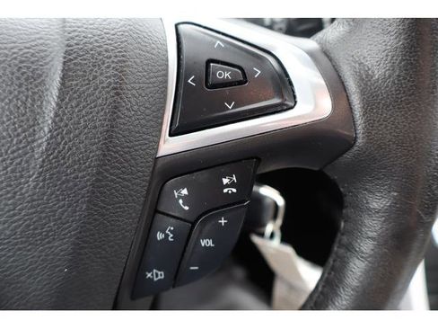 Used 2016 Ford Fusion SE image 15