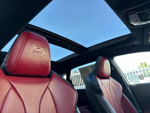 Used 2024 Lexus RX 500h F Sport w/ Convenience Package image 19