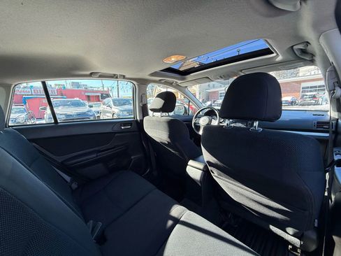 Used 2012 Subaru Impreza 2.0i Premium image 34