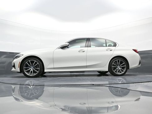 Used 2022 BMW 330i xDrive 330i xDrive w/ Premium Package 2 image 24