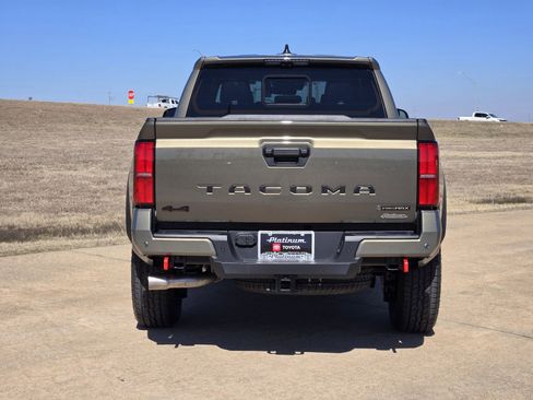 New 2026 Toyota Tacoma TRD Off-Road w/ TRD Off Road Premium Package image 8