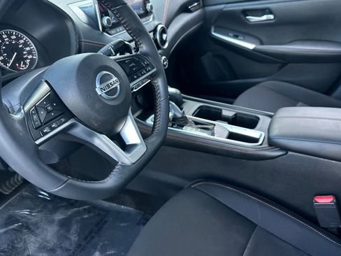 Used 2022 Nissan Sentra SR w/ Lighting Package image 12