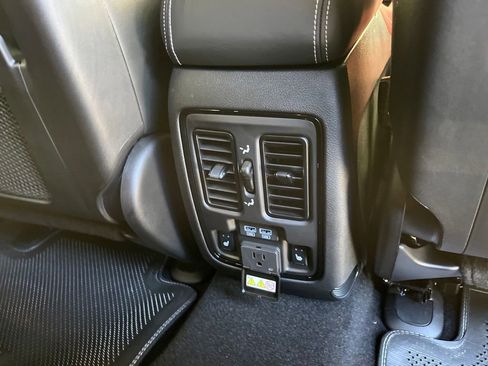 New 2023 Dodge Durango SRT Hellcat image 32