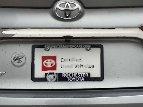 Certified 2016 Toyota Camry SE image 38
