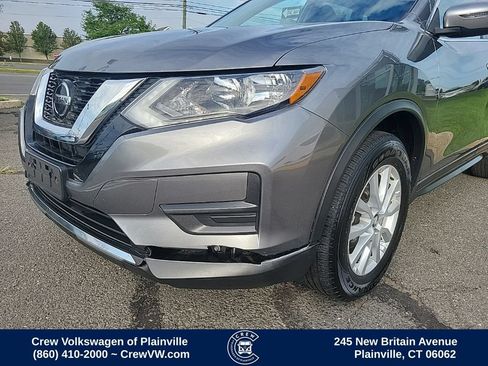 Used 2018 Nissan Rogue SV AWD/4WD image 24