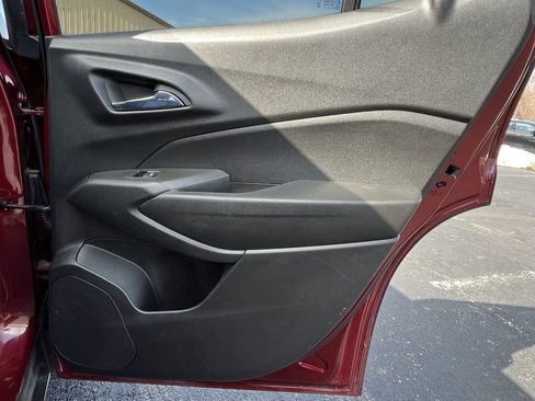 Used 2024 Chevrolet Trax RS w/ Driver Confidence Package image 19