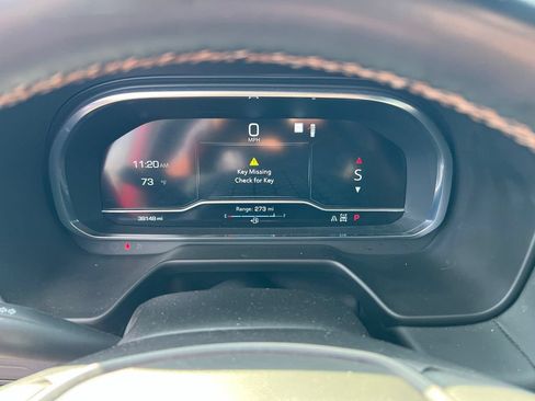 Used 2023 GMC Yukon AT4 w/ Max Trailering Package AWD/4WD image 18