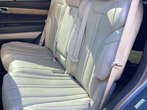 Used 2021 Genesis GV80 2.5T w/ Advanced Package 03 image 15