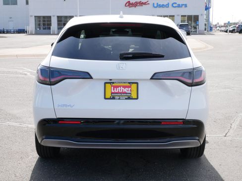 Used 2024 Honda HR-V EX-L image 6