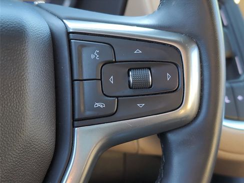 Used 2023 Chevrolet Suburban Premier w/ Premium Package image 21