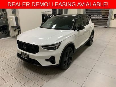 Used 2026 Volvo XC40 B5 Ultra w/ Climate Package