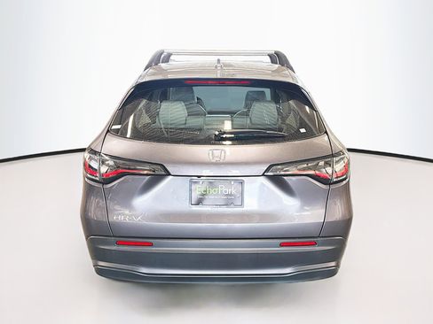 Used 2023 Honda HR-V LX image 7
