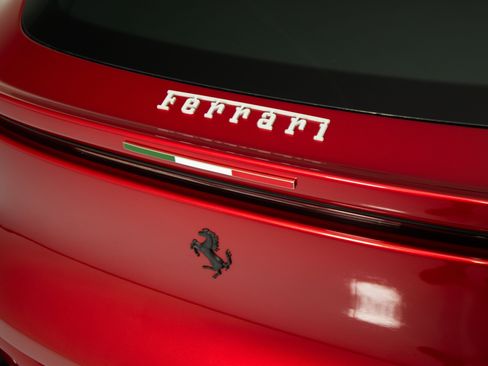 Certified 2025 Ferrari Purosangue AWD/4WD image 12