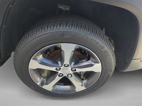 New 2026 Jeep Grand Cherokee Limited image 7