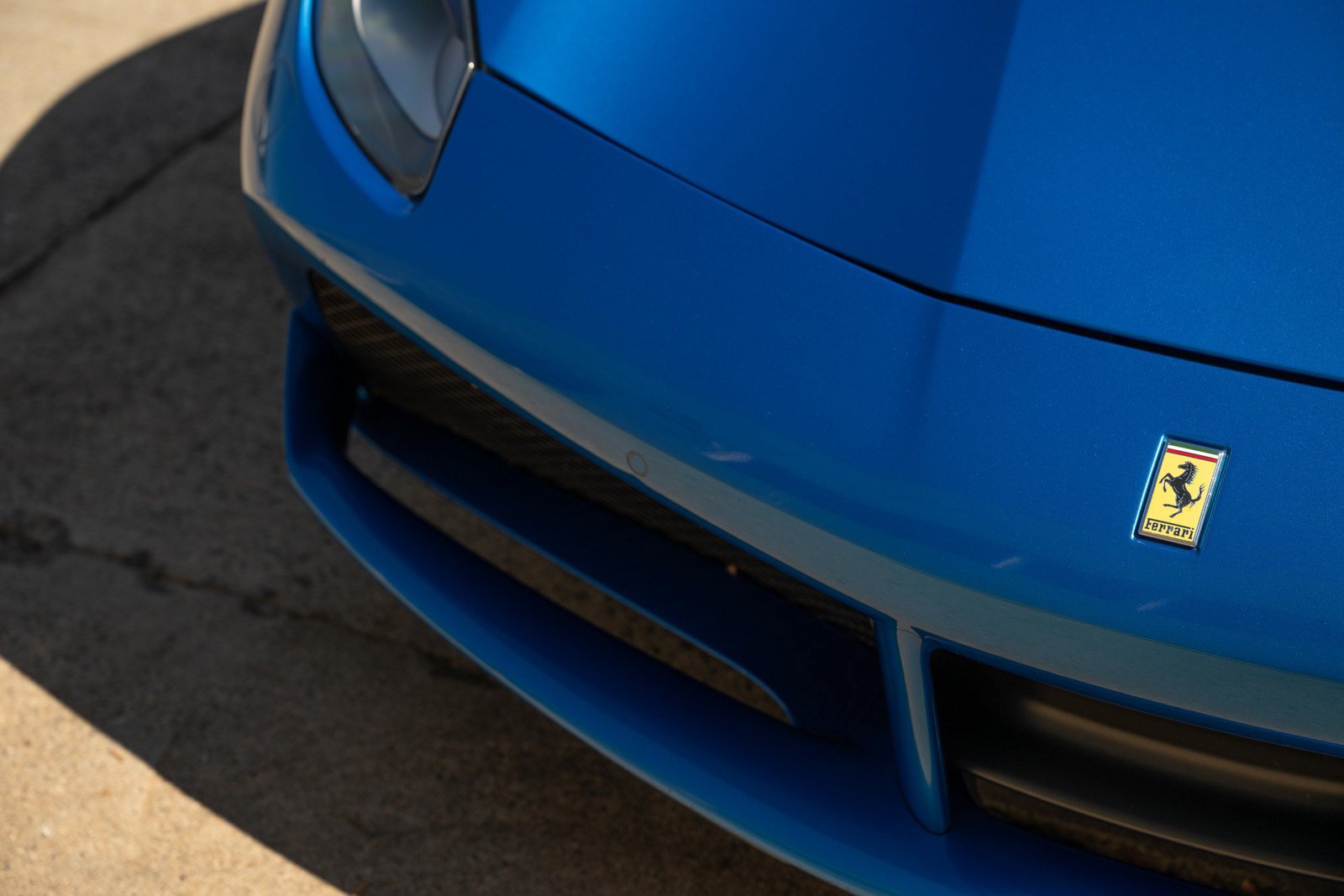 Used 2016 Ferrari 488 Spider RWD image 11