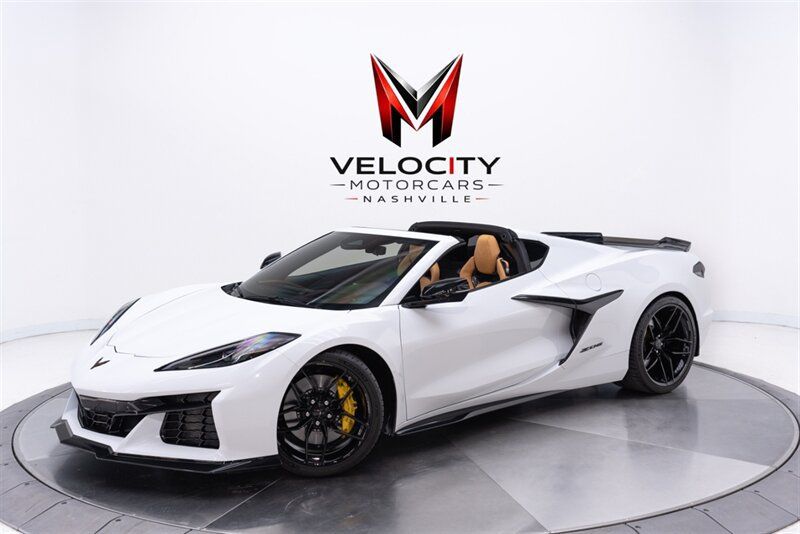 Used 2025 Chevrolet Corvette Z06 w/ Stealth Interior Trim Package RWD image 1